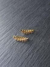 Load image into Gallery viewer, Simply Sweet Jewelry ~ Niagara Hand Made & Beautiful!